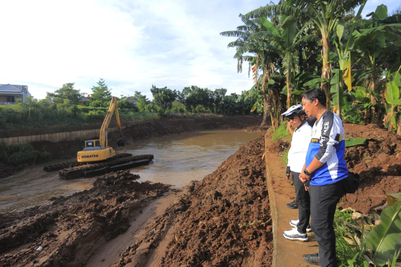 Wali Kota Tangerang: Normalisasi Sungai Kali Angke dan Kali Wetan Mulai Menunjukkan Hasil 1 Wali Kota Tangerang: Normalisasi Sungai Kali Angke dan Kali Wetan Mulai Menunjukkan Hasil