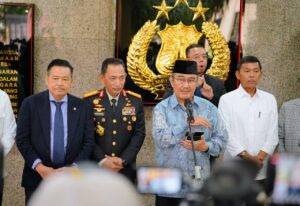 Rapat Perdana Komisi Percepatan Reformasi, Kapolri: Polri Terbuka dan Terima Evaluasi