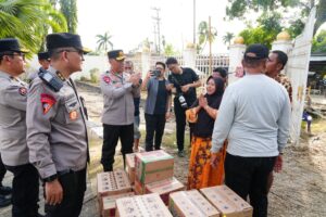 Kunjungi Aceh Tamiang, Wakapolri Pastikan Kebutuhan Logistik Terpenuhi
