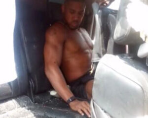 Anthony Joshua Pascakecelakaan: Stabil, Didampingi Keluarga dan Tim Medis di Nigeria 3 Anthony Joshua Pascakecelakaan: Stabil, Didampingi Keluarga dan Tim Medis di Nigeria