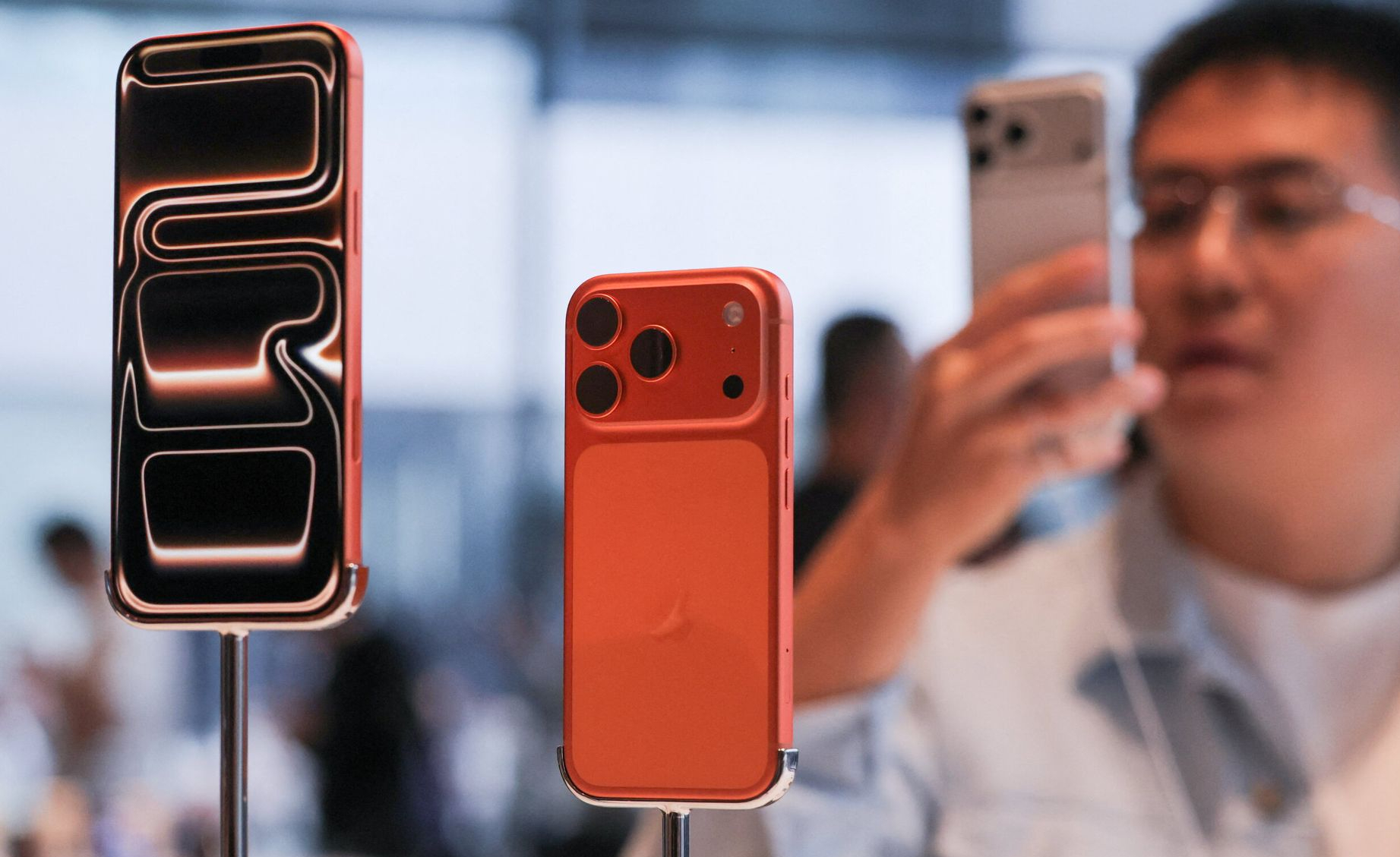 Kepala AI Apple Mengundurkan Diri, Ini Alasannya