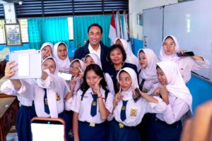 BNN Ubah Strategi Perang Narkoba: Bukan Sekadar Tangkap Bandar, tapi Selamatkan Generasi Muda 7 BNN Ubah Strategi Perang Narkoba: Bukan Sekadar Tangkap Bandar, tapi Selamatkan Generasi Muda