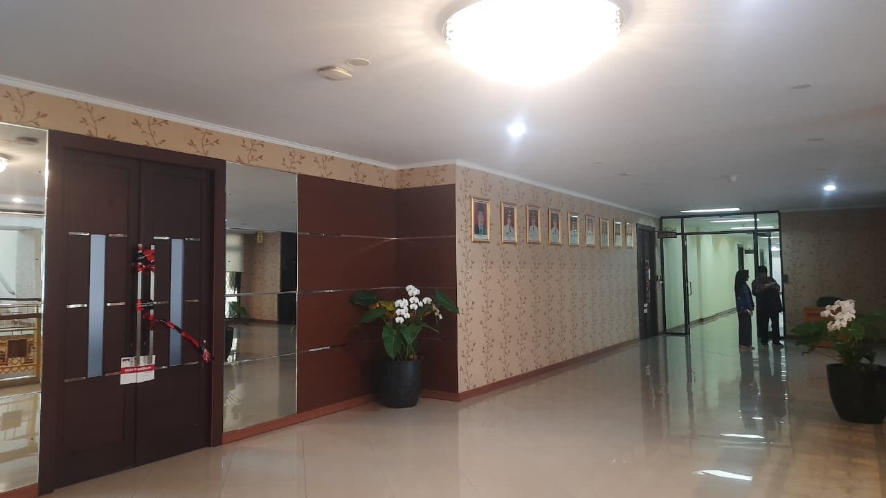 Bupati Bekasi Ade Kuswara Kunang Terjaring OTT KPK, Wabup Asep Bilang Gini 2 Bupati Bekasi2