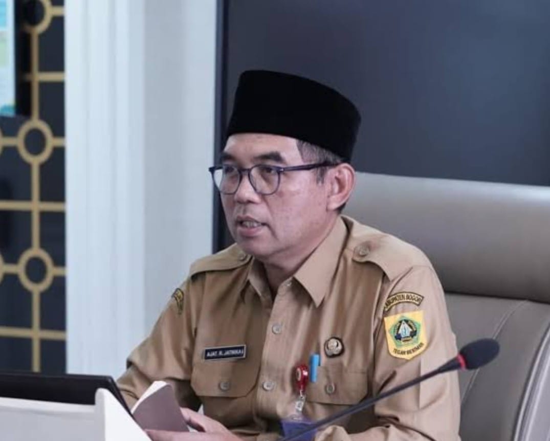 Bupati Bogor Pecat 2 ASN di Dinas Pendidikan Kabupaten yang Terlibat Perselingkuhan 1 Bupati Bogor Pecat 2 ASN di Dinas Pendidikan Kabupaten yang Terlibat Perselingkuhan