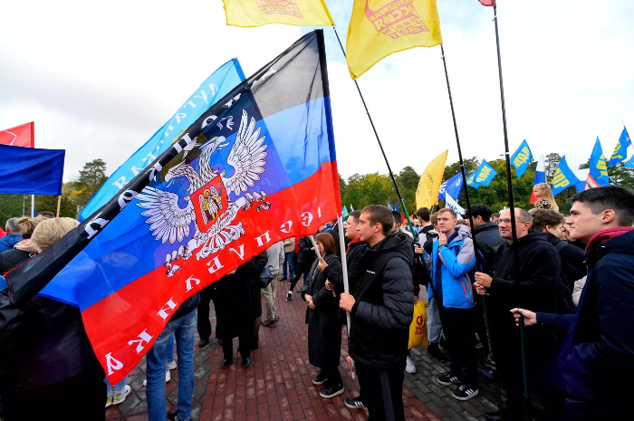 "Donbass Milik Rusia!" Kremlin Tolak Mentah-Mentah Rencana Referendum Zelenskyy 1 “Donbass Milik Rusia!” Kremlin Tolak Mentah-Mentah Rencana Referendum Zelenskyy