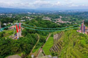 Jembatan Kaca Terpanjang Bendungan Sukamahi, Jawaban Atas Kemacetan Puncak, Bogor