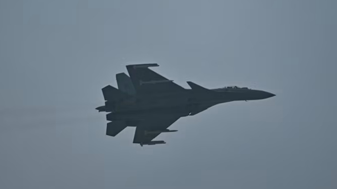 Jepang Murka! Jet Tempur China Kunci Radar ke F-15 Jepang di atas Okinawa