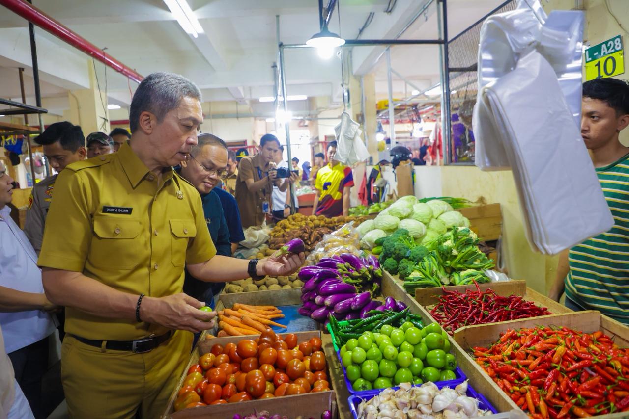 H-1 Jelang Natal, Bahan Pangan dan Sembako di Kota Bogor Aman Tercukupi