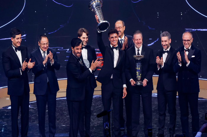 Lando Norris Resmi Dinobatkan sebagai Juara Dunia Formula 1 2025 di Uzbekistan