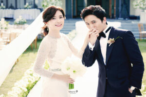 Lee Bo Young dan Ji Sung