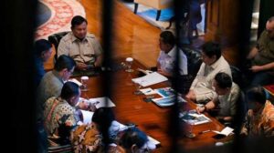 Presiden Prabowo Panggil Sejumlah Menteri Bahas Bencana Sumatera dan Aceh Serta Pangan Jelang Natal dan Tahun Baru 9 Presiden Prabowo Panggil Sejumlah Menteri Bahas Bencana Sumatera dan Aceh Serta Pangan Jelang Natal dan Tahun Baru