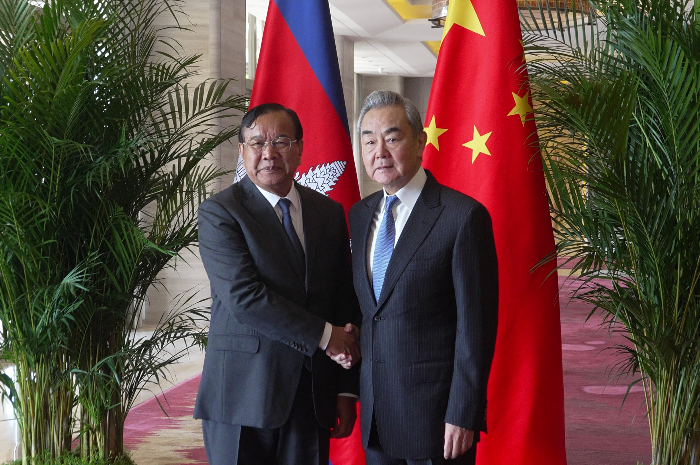 China Siap Bantu Kamboja Tangani Pengungsi dan Awasi Gencatan Senjata di Perbatasan Thailand