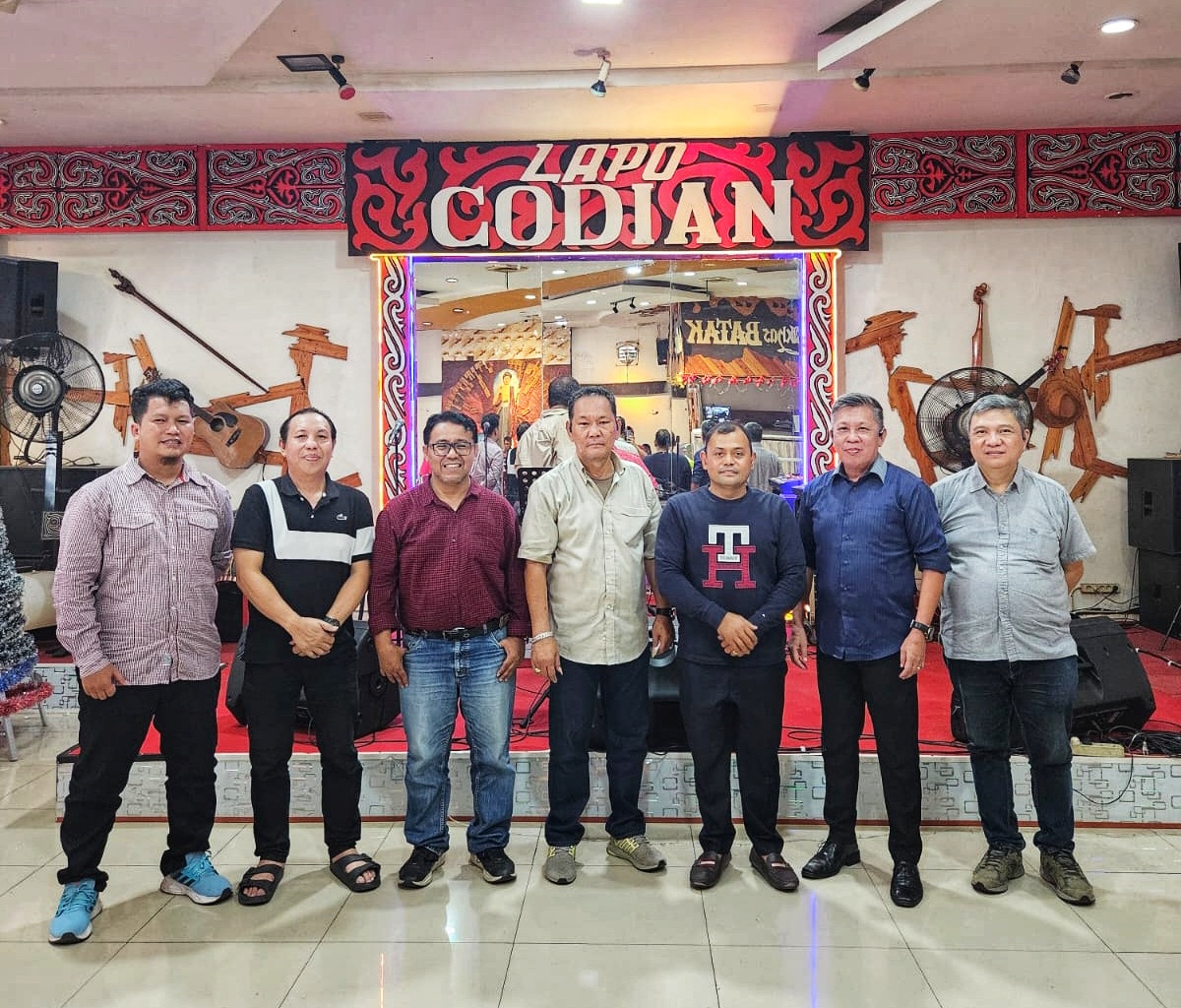 PWI Bahas Perayaan Natal 2025, Siaran Streaming untuk Anggota Daerah Disiapkan 1 PWI Bahas Perayaan Natal 2025, Siaran Streaming untuk Anggota Daerah Disiapkan