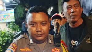 Pura-Pura Jalan-Jalan, Seorang Pria Kepergok Bobol Motor di Pademangan