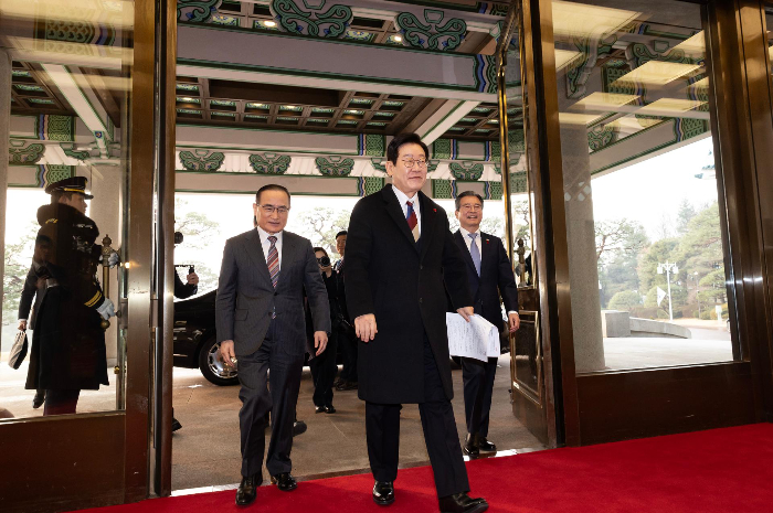 Presiden Lee Jae Myung Resmi Pindahkan Kantor ke Cheong Wa Dae, Simbol Kembali ke Tradisi Korea 1 Presiden Lee Jae Myung Resmi Pindahkan Kantor ke Cheong Wa Dae, Simbol Kembali ke Tradisi Korea