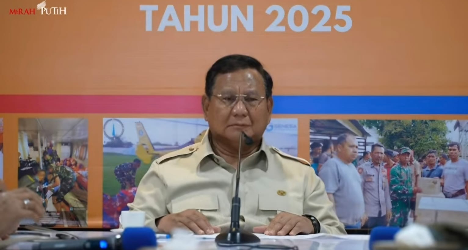 Prabowo Gerak Cepat Pimpin Rapat Darurat Penanganan Banjir Bandang Aceh-Sumut-Sumbar 1 Prabowo Gerak Cepat Pimpin Rapat Darurat Penanganan Banjir Bandang Aceh-Sumut-Sumbar