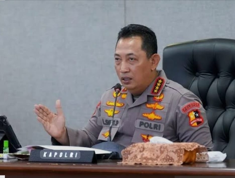 Kapolri Keluarkan Aturan Polisi Aktif Bisa Menjabat di 17 Kementerian/Lembaga 1 Kapolri Keluarkan Aturan Polisi Aktif Bisa Menjabat di 17 Kementerian/Lembaga