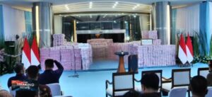 Penampakan Gunungan Uang Rp6,6 Triliun yang Diserahkan Satgas PKH ke Negara