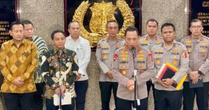 Satgas Gabungan Temukan Potongan Kayu dari Gergaji Mesin di Banjir Sumatera