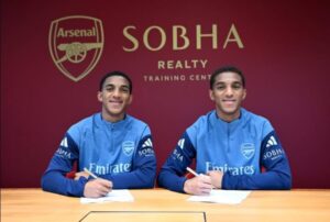 Arsenal Resmi Rekrut Si Kembar Ekuador, Edwin dan Holger Quintero