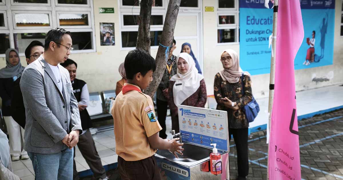 Dompet Dhuafa Bersama  Chubb Life Indonesia Wujudkan Sekolah Sehat dan Literasi Keuangan