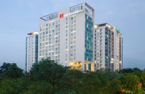 Swiss-Belresidences Kalibata Hadirkan Perayaan Tahun Baru 2026 Bertema Neon Futuristik “Light It Up”