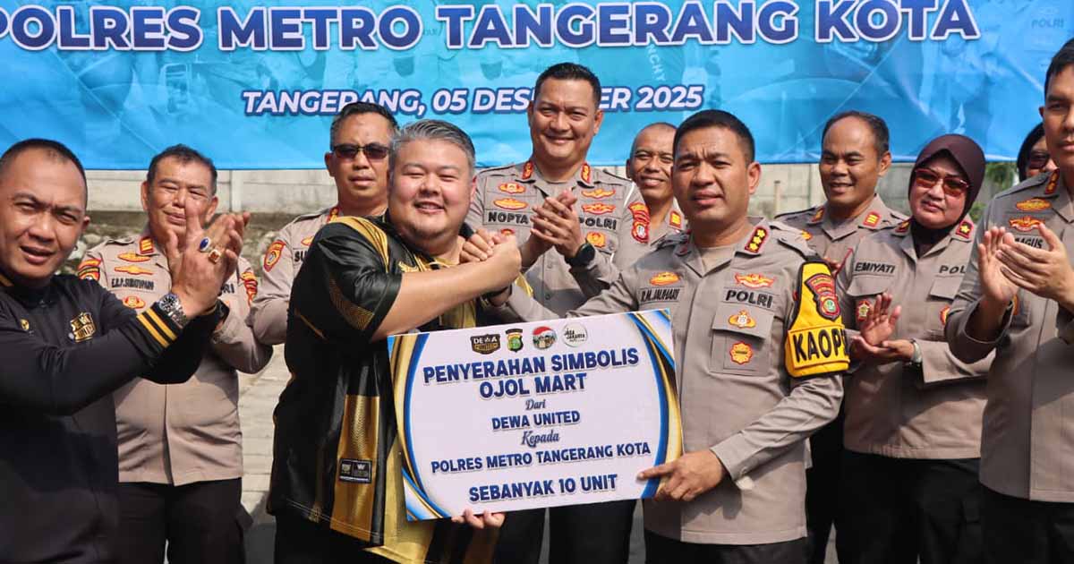 Polres Metro Tangerang Kota Terima 10 Ojol Mart dari Dewa United, Perkuat Sinergi dengan Pengemudi Ojol