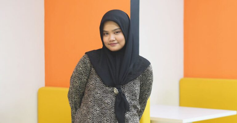 Anak Buruh Pabrik Jadi Lulusan Terbaik FMIPA IPB University dengan IPK 3,91