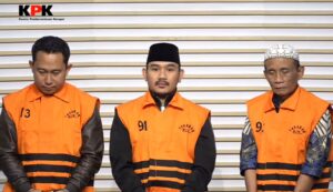 Bupati Bekasi dan Ayahnya Tersangka Suap Ijon Proyek Infrastruktur