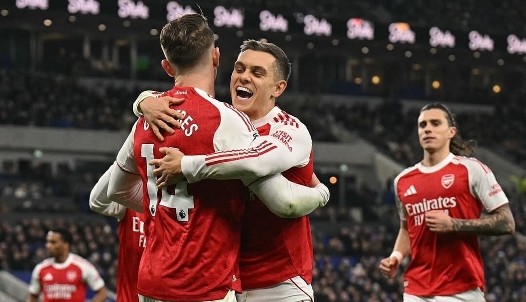 Arsenal Rebut Lagi Puncak Klasemen Liga Inggris, Liverpool Naik ke Peringkat Lima