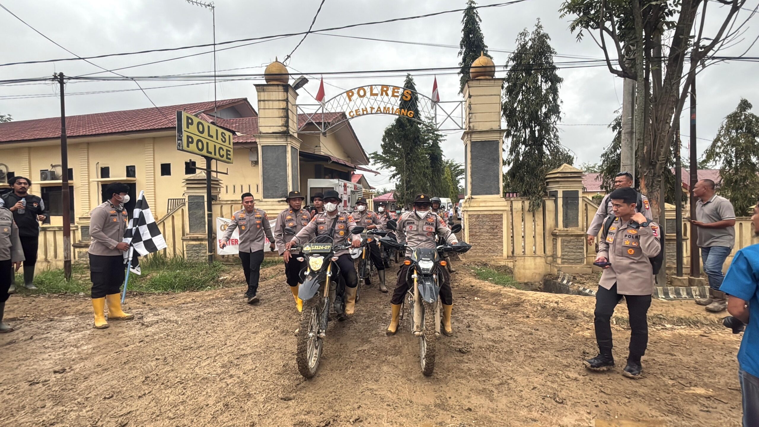 Ratusan Kendaraan Operasional Disiapkan untuk Pemulihan Bencana Aceh Tamiang