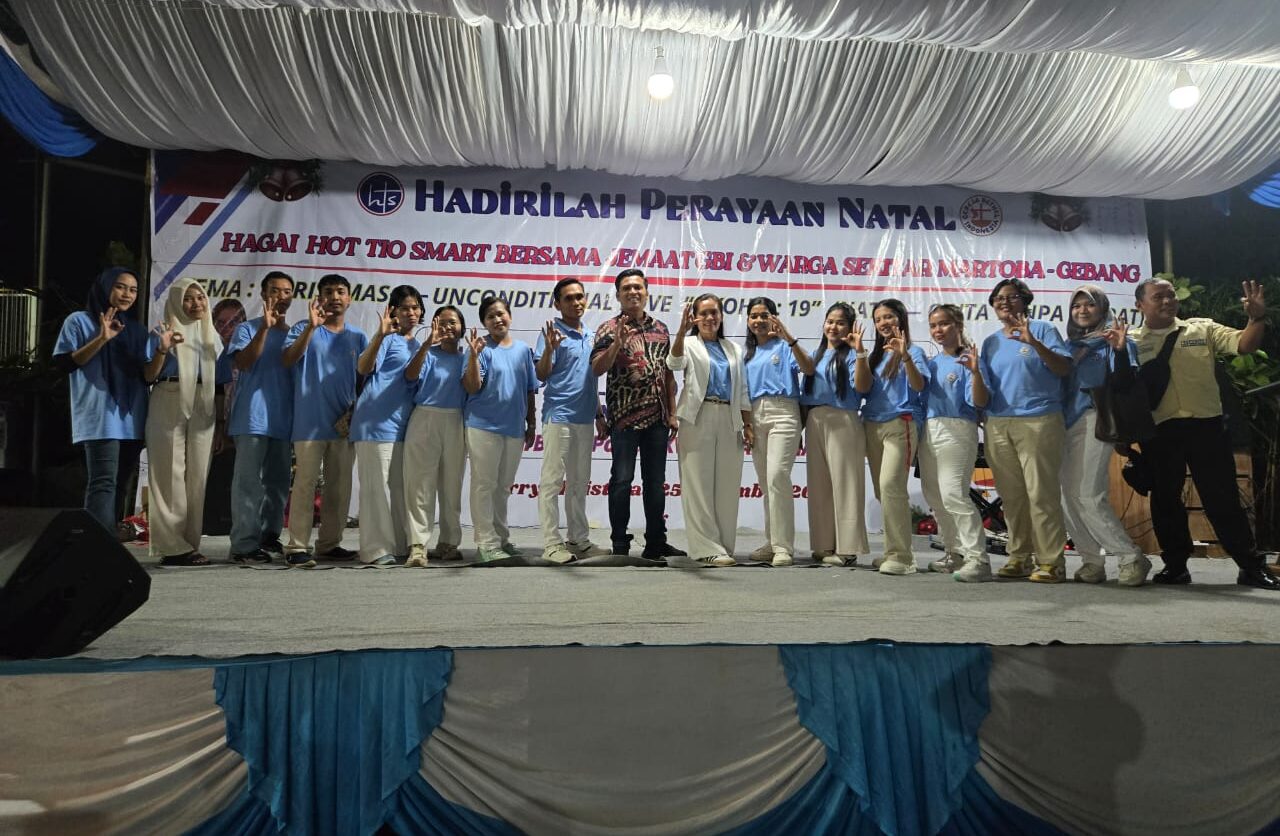 Natal Hagai Hot Tio School Dihadiri Lebih 1.000 Warga, Usung Tema “Cinta Tanpa Syarat” 1 Natal Hagai Hot Tio School Dihadiri Lebih 1.000 Warga, Usung Tema “Cinta Tanpa Syarat”