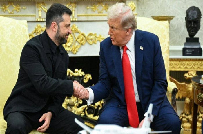 Pertemuan Bersejarah: Trump dan Zelenskyy Bahas Akhir Perang Ukraina di Florida