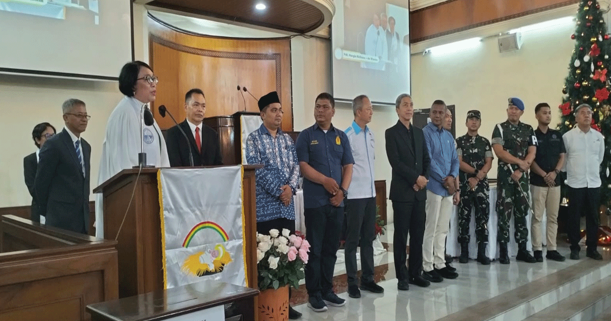 Hadiri Perayaan Natal 2025 di GPIB Zebaoth Bogor, Dedie Rachim Sampaikan Pesan Kebersamaan