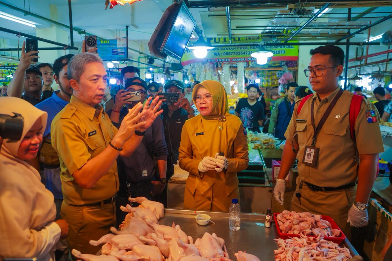 Cegah Daging Berfomalin di Pasar, DKPP Kota Bogor Lakukan Pengawasan dan Pengecekan