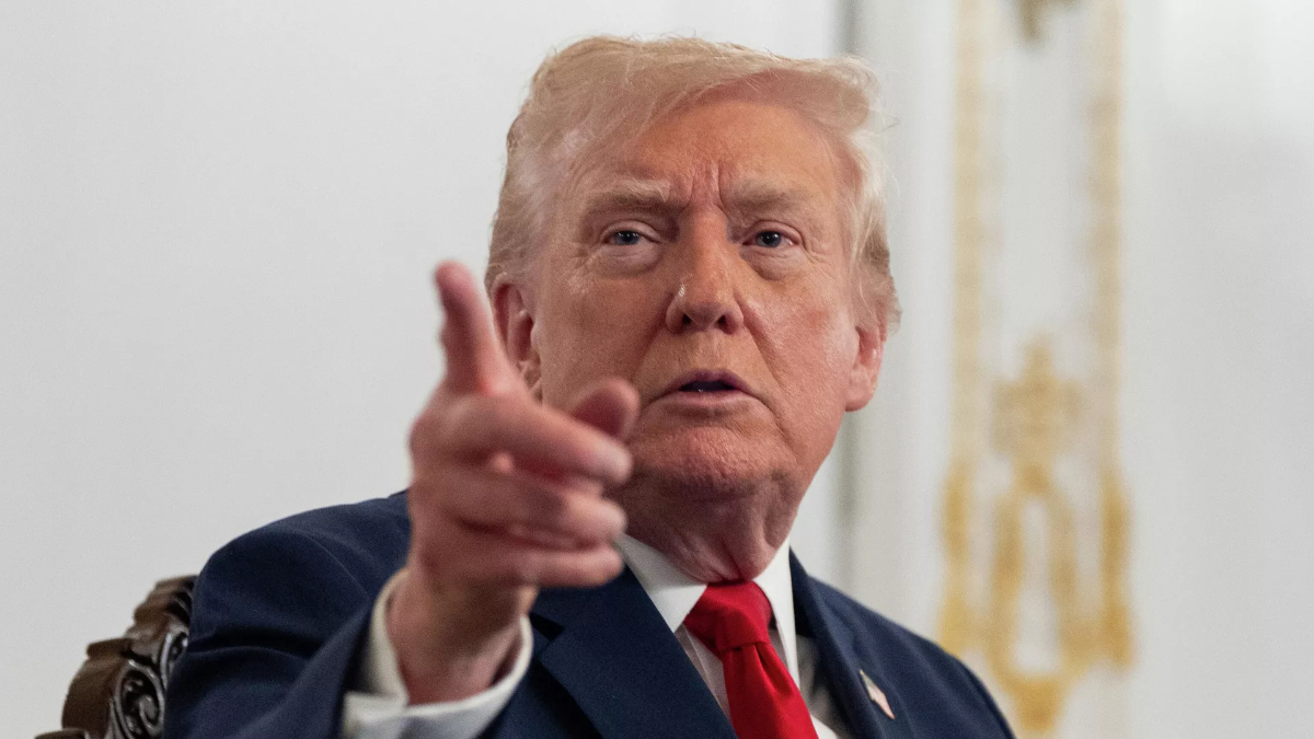 Trump Singgung “Perang Kesembilan,” Negosiasi Rusia–AS–Ukraina Digelar di Abu Dhabi