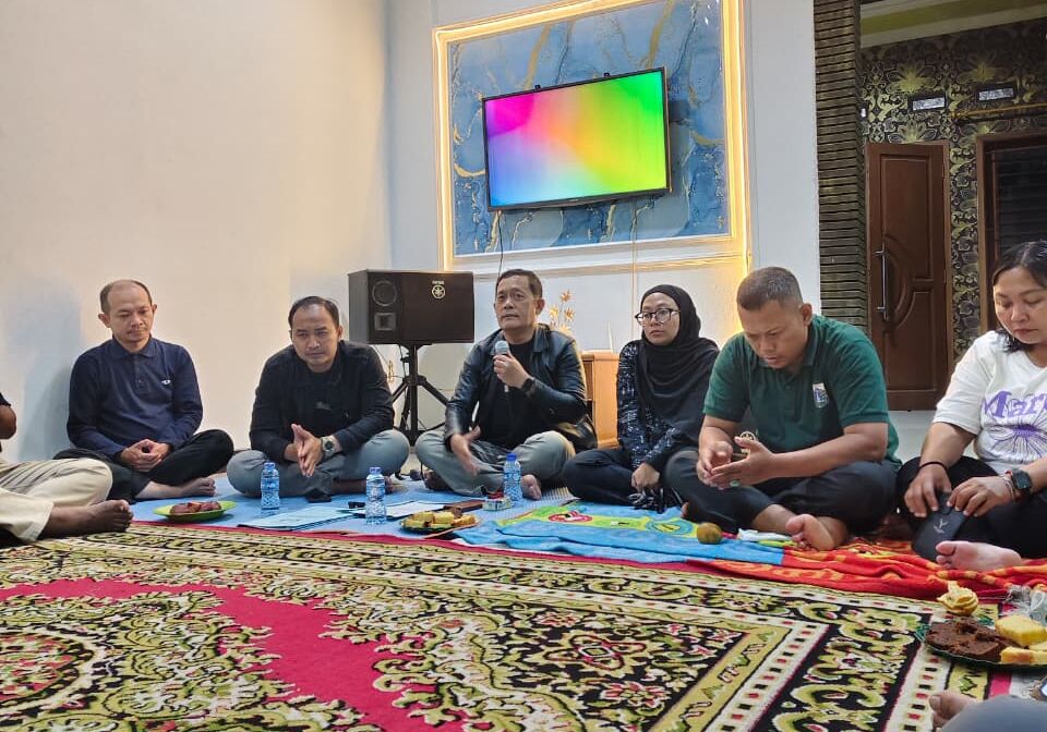 Rapat Koordinasi Kelurahan Kota Bambu Utara Perkuat Sinergi dan Arah Pelayanan Berbasis Wilayah