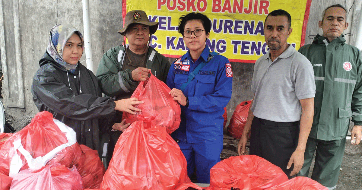 Banjir Makin Meluas, Pemkot Tangerang Respons Cepat Banjir dengan Salurkan 10 Ribu Nasi Bungkus