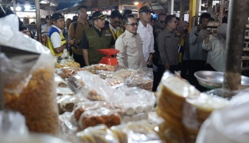 Menteri PU Tinjau Pasar Serikat C Batusangkar, Minta Desain Dipercepat