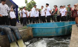 Pompa Air Tenaga Surya Mulai Dioperasikan untuk Mengatasi Rob di Demak