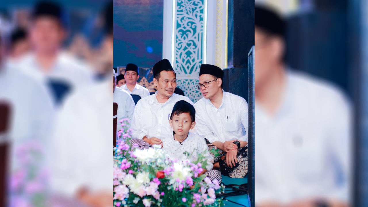 Pengasuh Pondok Pesantren Alquran Gus Umam Dukung Polri di Bawah Presiden