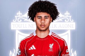 Liverpool Selesaikan Transfer Pertama 2026, Arne Slot Siap Perbaiki Pertahanan