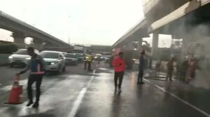 Kronologi Bus Hangus Terbakar di Tol Jakarta-Cikampek Km 6 Jatibening Bekasi