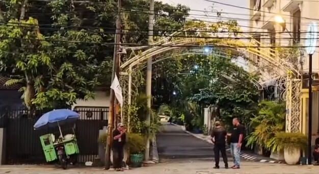 Eggi Sudjana dan Damai Hari Lubis Temui Jokowi di Solo, Ajudan Tegaskan: Silaturahmi