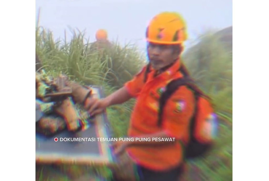 Serpihan Pesawat yang Jatuh di Sulsel Telah Ditemukan, Tim SAR Belum Ungkap Kondisi Korban