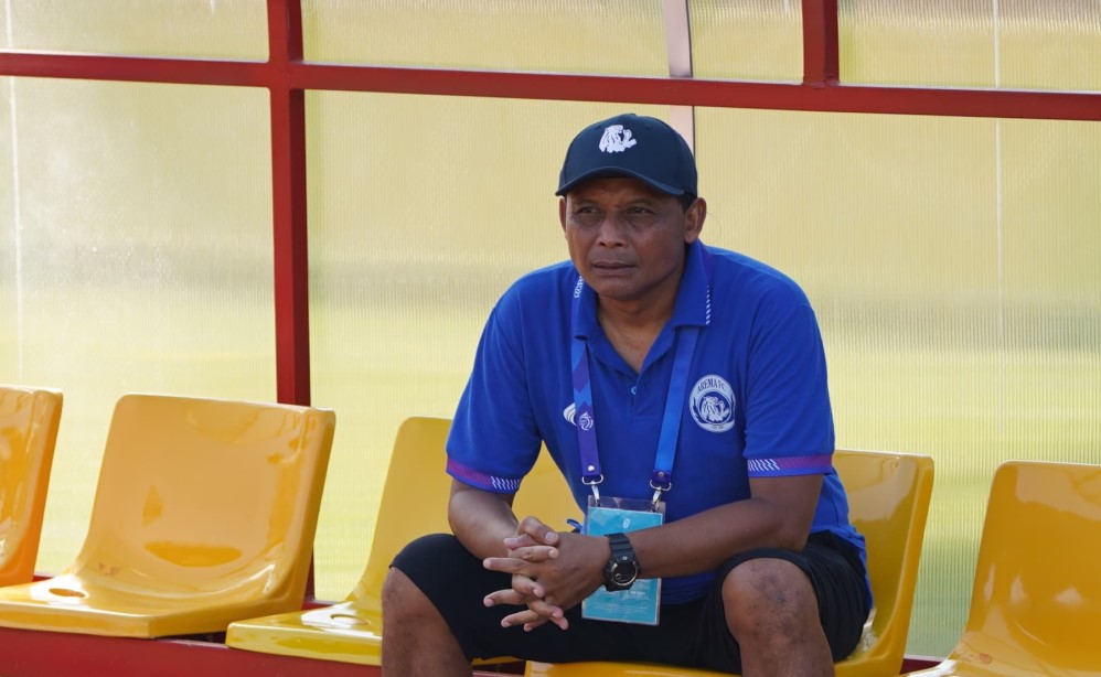 Arema FC Berduka: Asisten Pelatih Kuncoro Meninggal Dunia Usai Kolaps di Lapangan