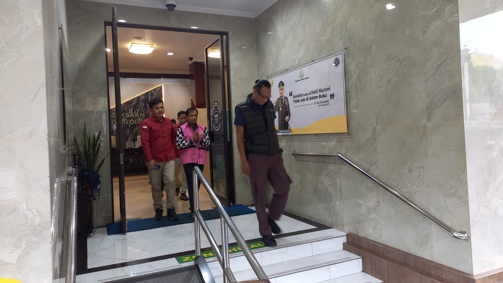 Rugikan Negara Rp56 Miliar, Kejari Depok Tetapkan Dua Mafia Tanah sebagai Tersangka