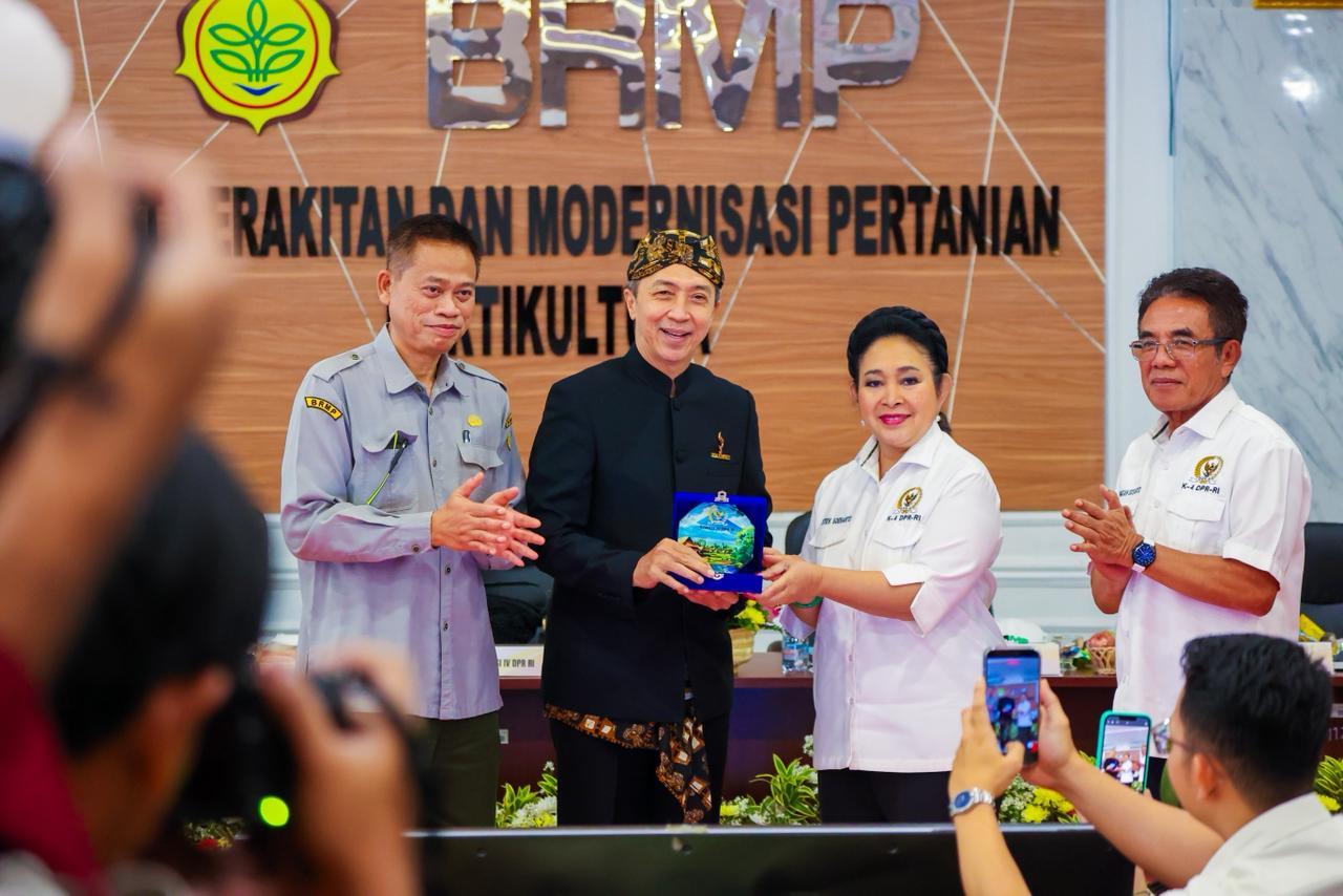 Bogor Jadi Pusat Riset Pertanian Nasional, Ayam Kampung Unggul & Bawang Jumbo Siap Dorong Swasembada Pangan