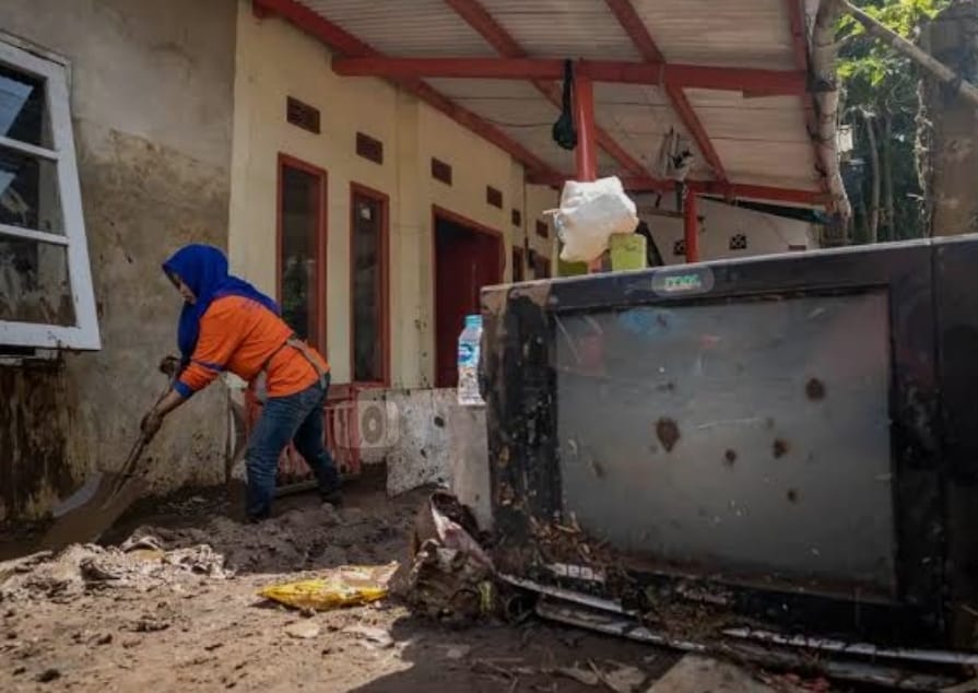 Upadate Longsor di Bandung Barat, 9 Orang Tewas, 81 Masih Dicari