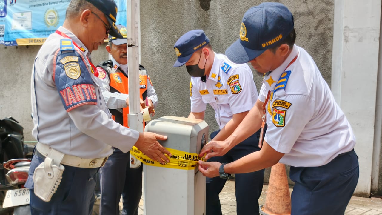 DPRD DKI Bilang Parkir Liar Jadi Biang Kebocoran Pendapatan Daerah